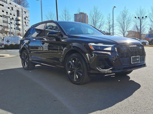 2025 Audi Q7 Premium Plus