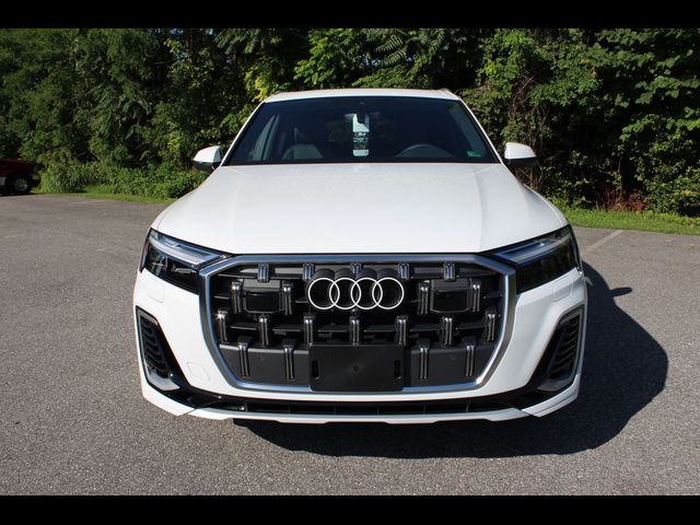 2025 Audi Q7 Premium Plus