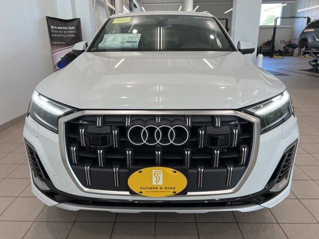 2025 Audi Q7 Premium Plus