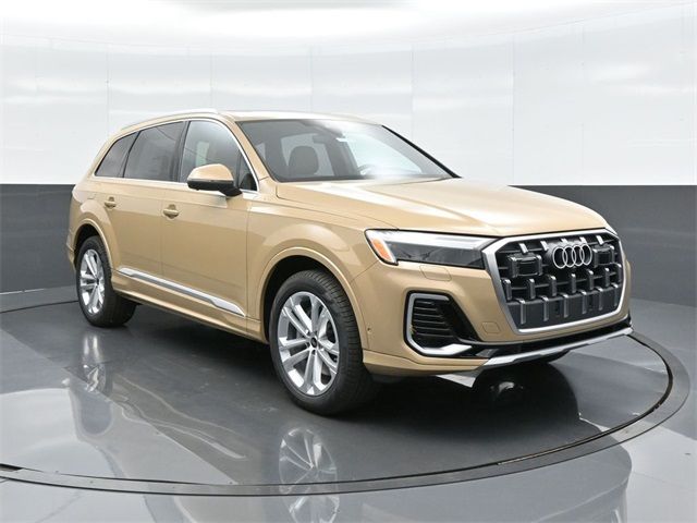 2025 Audi Q7 Premium Plus