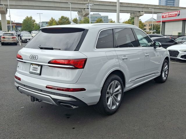 2025 Audi Q7 Premium Plus