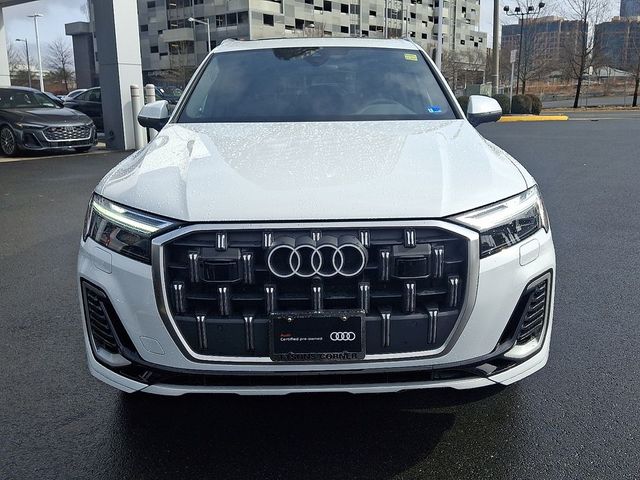 2025 Audi Q7 Premium Plus