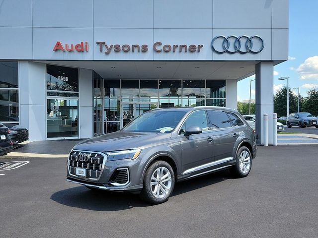 2025 Audi Q7 Premium Plus