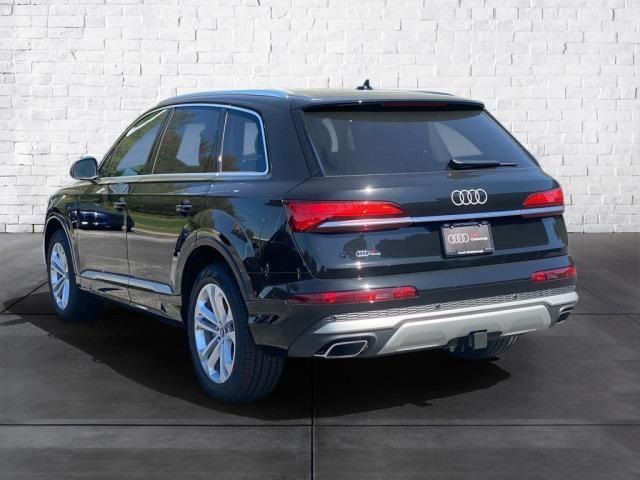 2025 Audi Q7 Premium Plus