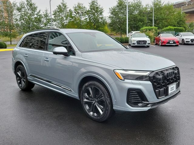 2025 Audi Q7 Premium Plus