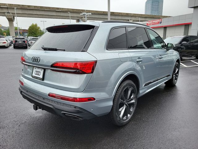 2025 Audi Q7 Premium Plus