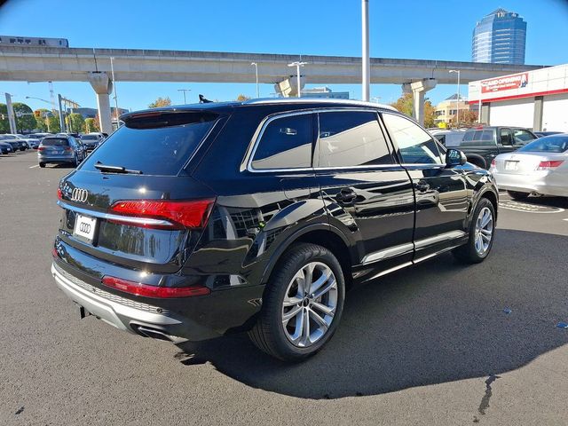 2025 Audi Q7 Premium Plus