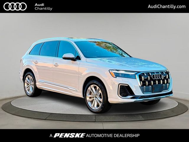 2025 Audi Q7 Premium Plus