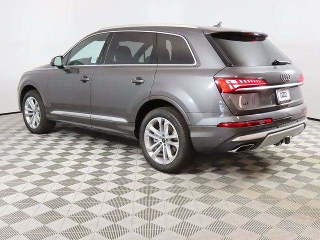 2025 Audi Q7 Premium Plus