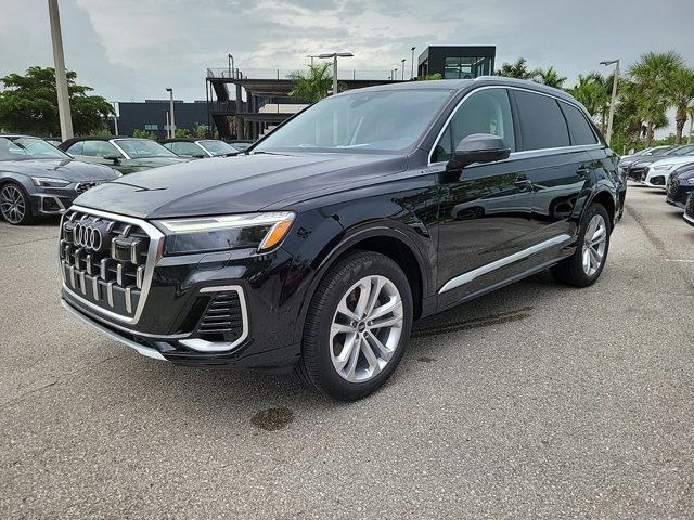 2025 Audi Q7 Premium Plus