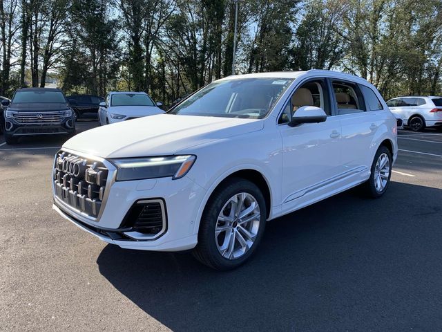 2025 Audi Q7 Premium Plus