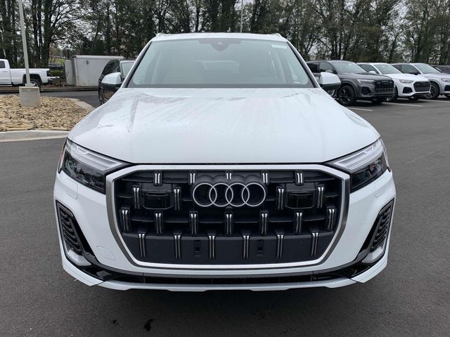 2025 Audi Q7 Premium Plus