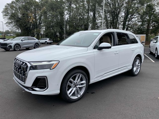 2025 Audi Q7 Premium Plus