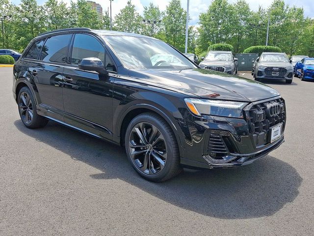 2025 Audi Q7 Premium Plus