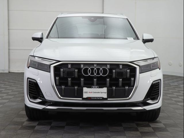 2025 Audi Q7 Premium Plus