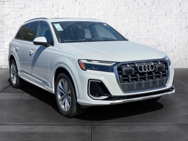 2025 Audi Q7 Premium Plus