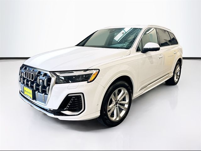 2025 Audi Q7 Premium Plus