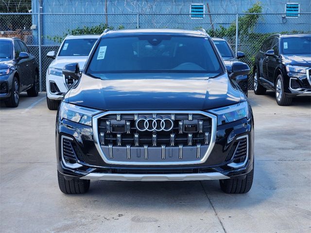 2025 Audi Q7 Premium Plus