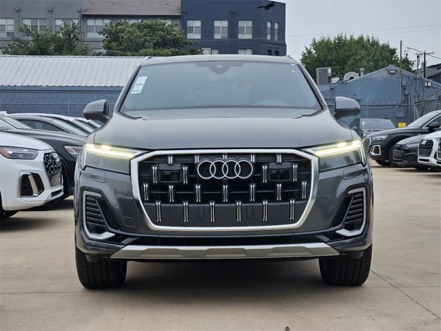 2025 Audi Q7 Premium Plus