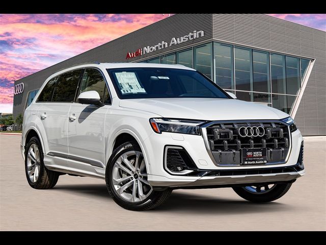 2025 Audi Q7 Premium Plus