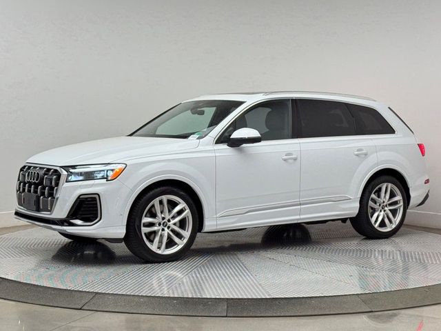 2025 Audi Q7 Premium Plus
