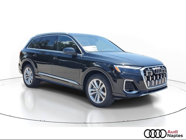 2025 Audi Q7 Premium Plus