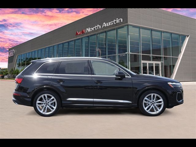 2025 Audi Q7 Premium Plus