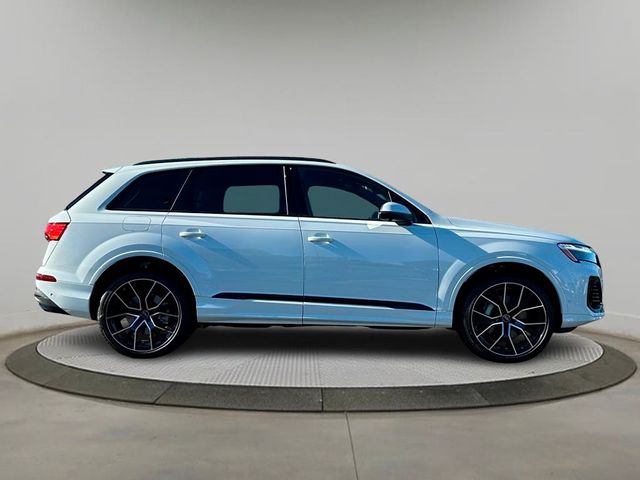 2025 Audi Q7 Prestige