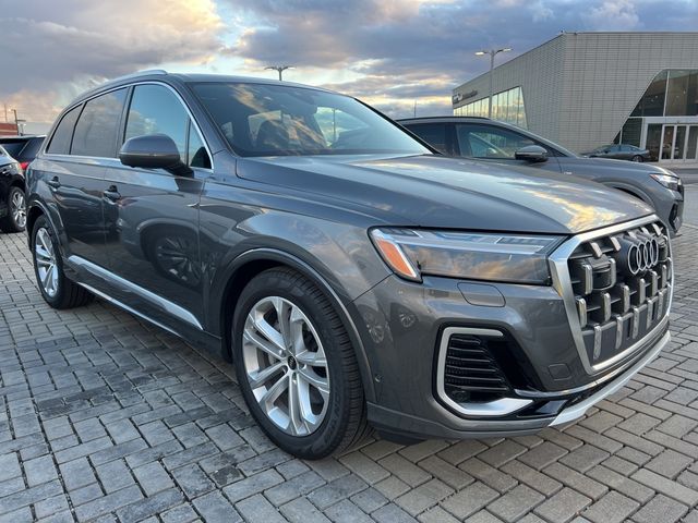 2025 Audi Q7 Prestige