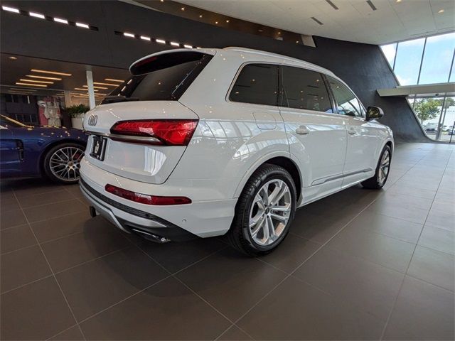 2025 Audi Q7 Prestige