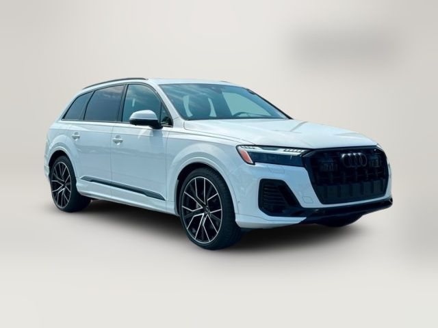 2025 Audi Q7 Prestige