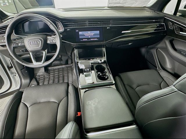 2025 Audi Q7 Prestige