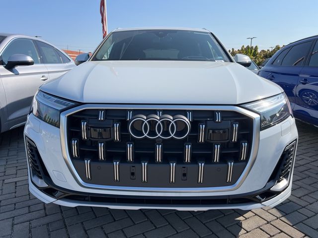 2025 Audi Q7 Prestige