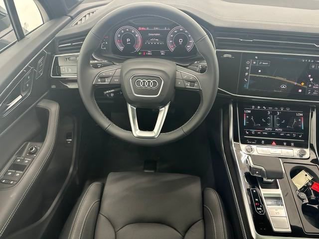 2025 Audi Q7 Prestige