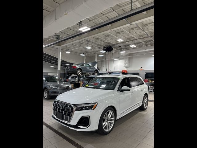 2025 Audi Q7 Prestige