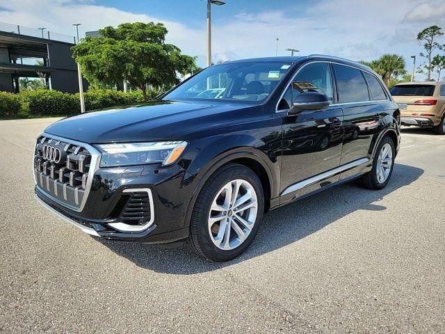 2025 Audi Q7 Prestige