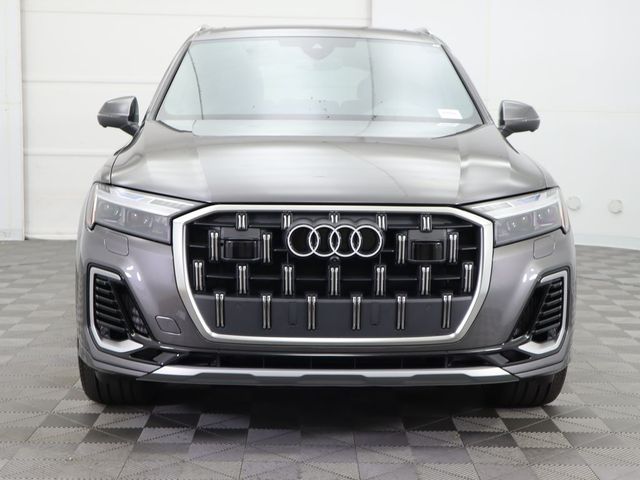 2025 Audi Q7 Prestige