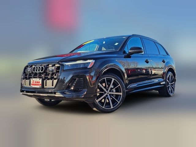 2025 Audi Q7 Premium Plus