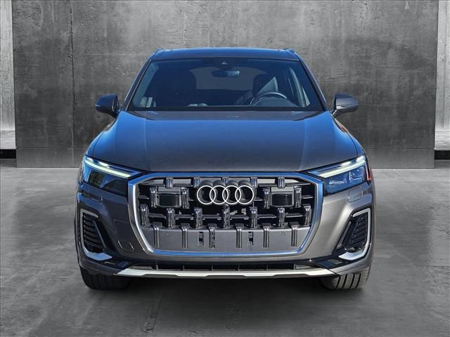 2025 Audi Q7 Premium