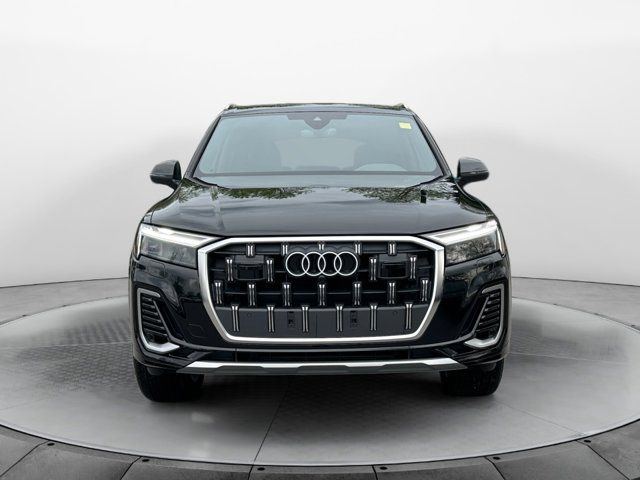 2025 Audi Q7 Premium