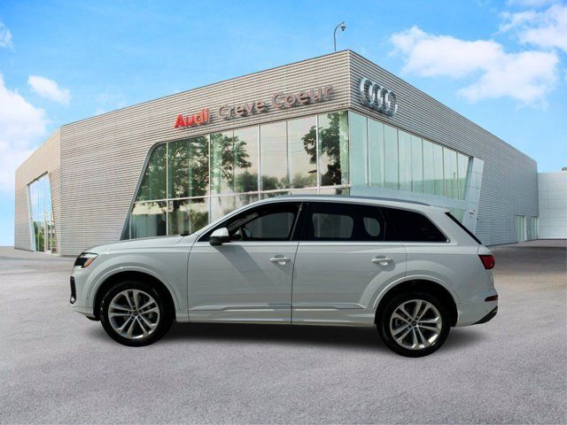 2025 Audi Q7 Premium