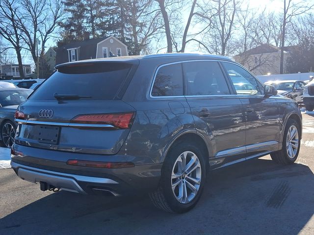 2025 Audi Q7 Premium