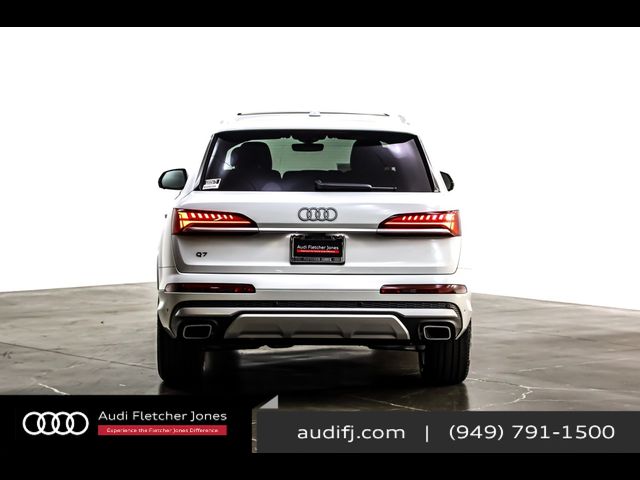 2025 Audi Q7 Premium