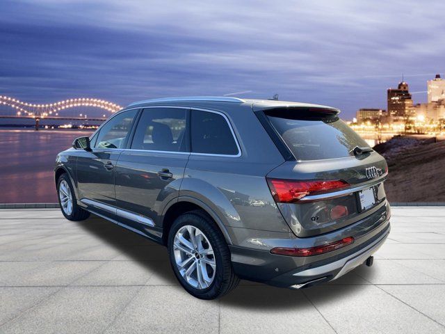 2025 Audi Q7 Premium