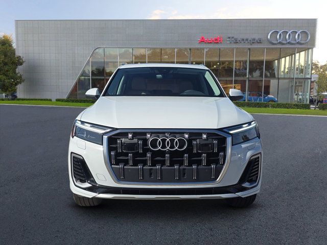 2025 Audi Q7 Premium