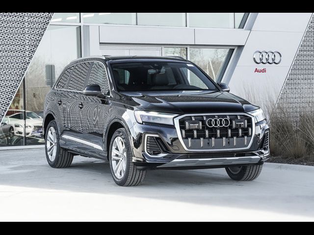 2025 Audi Q7 Premium