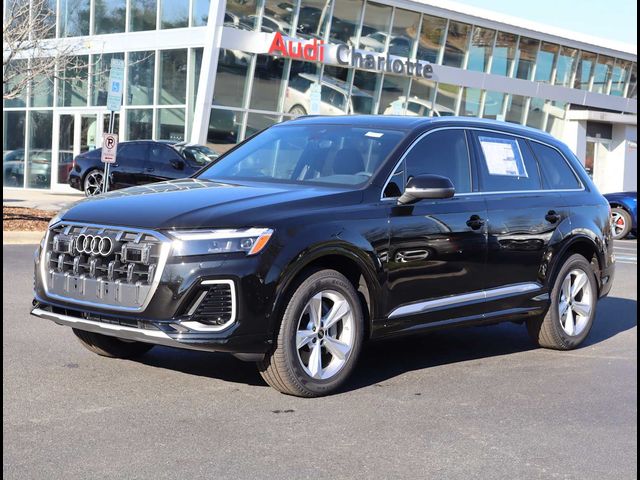 2025 Audi Q7 Premium