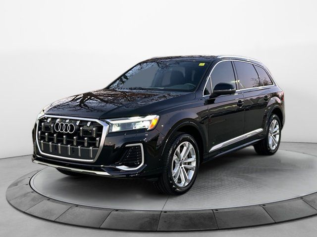 2025 Audi Q7 Premium