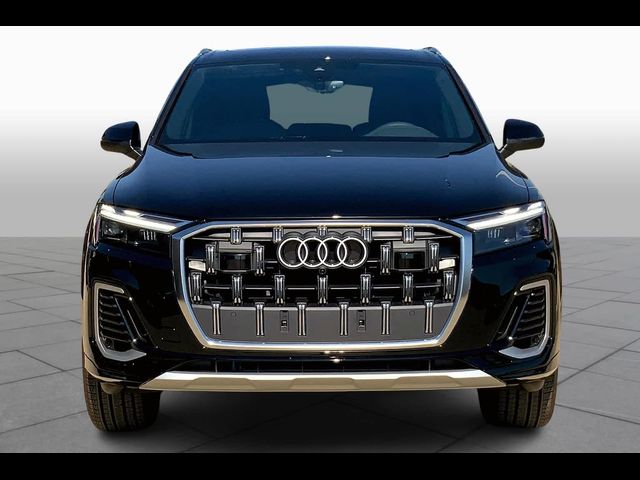 2025 Audi Q7 Premium