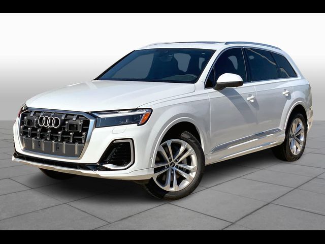 2025 Audi Q7 Premium